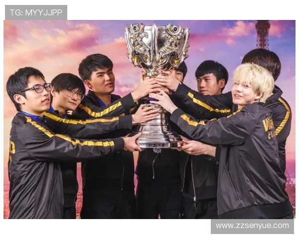 英雄联盟最新战队排名揭晓FPX强势领跑TOP10榜单